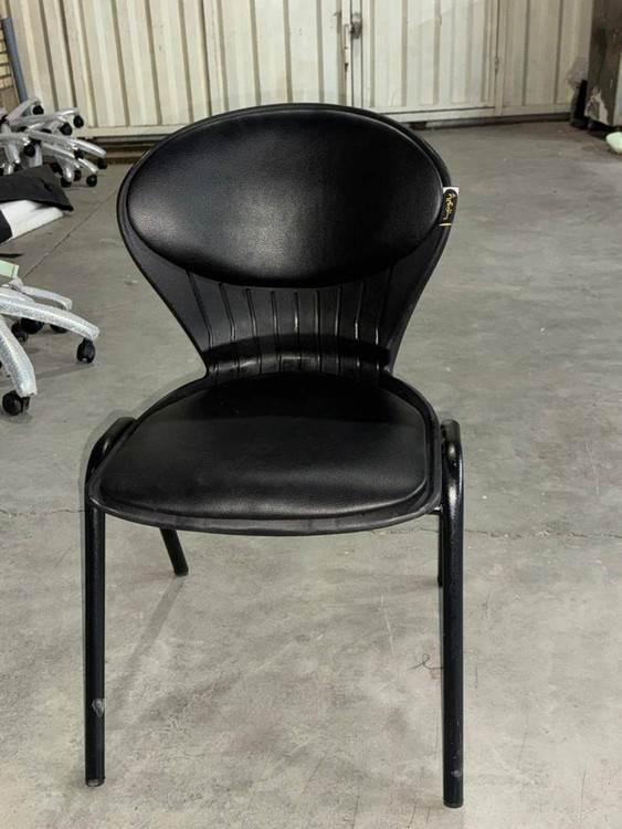 صندلی صدفی چهارپایه مونیکا